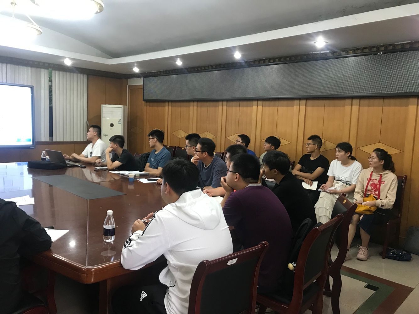 <strong>2019年9月17日重慶信立達(dá)在《重慶交通大學(xué)交通運(yùn)輸學(xué)院》 順利召開(kāi)專利講座</strong>
